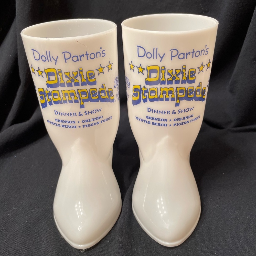 🐎⭐️Dolly Parton’s Dixie Stampede Cowboy Boots Mugs — 2007 Series ⭐️🐎